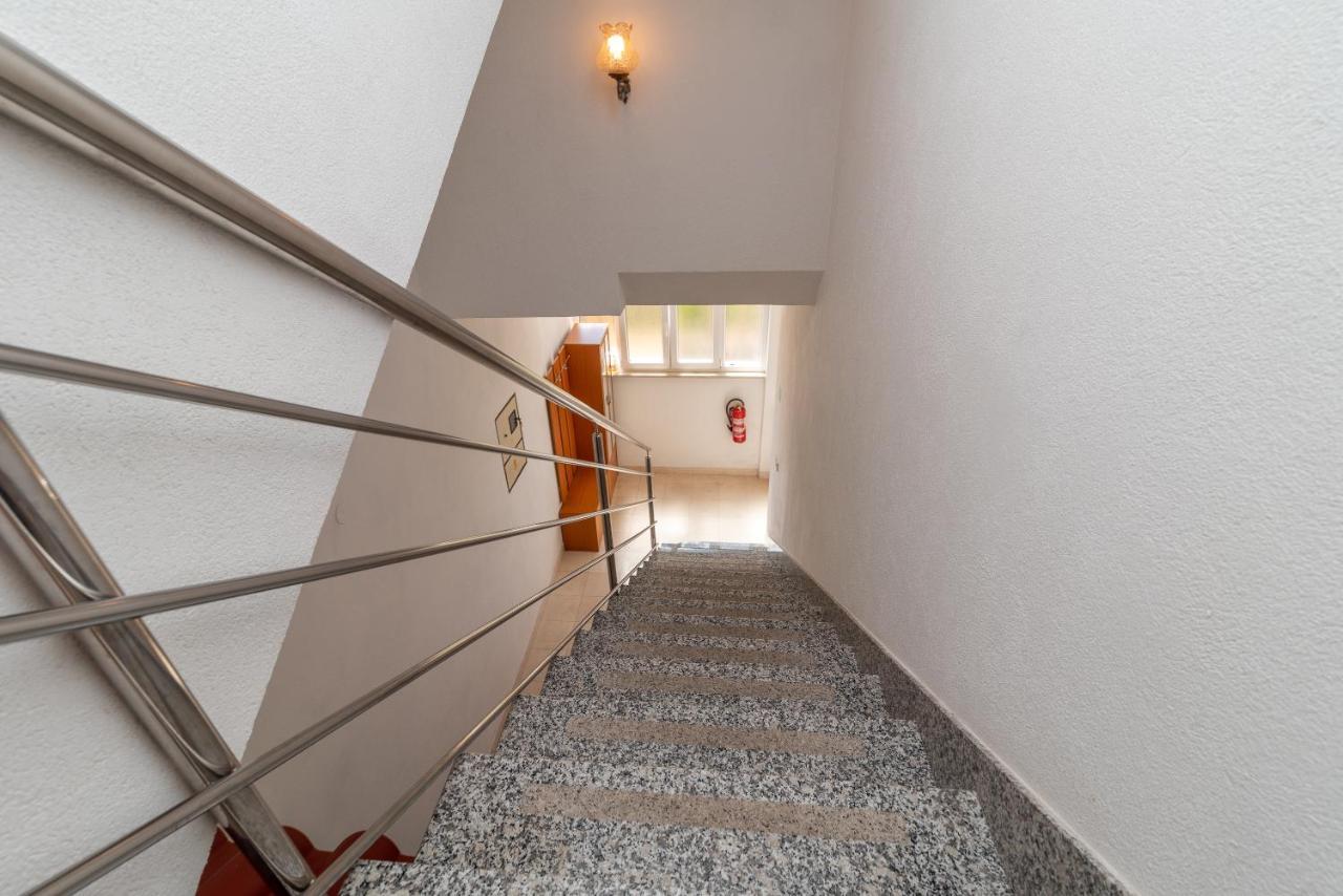 Comfortable Apartment Near The Sea Traù Esterno foto