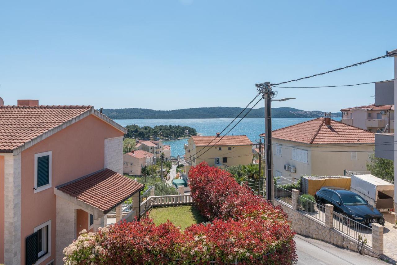 Comfortable Apartment Near The Sea Traù Esterno foto